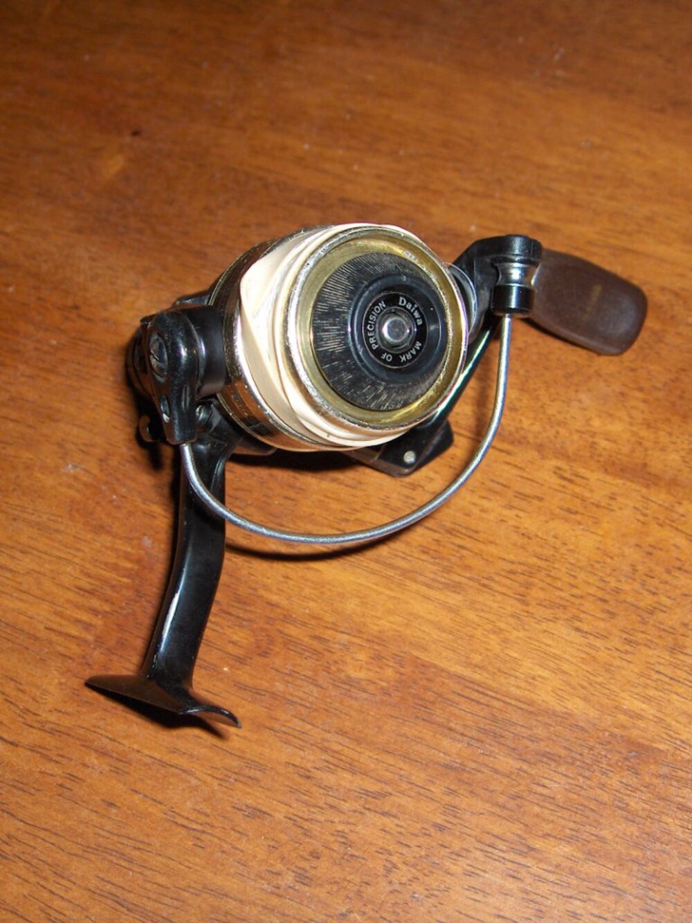 Daiwa Spinning Reel, MM750, Works Good - Picture 7 of 8